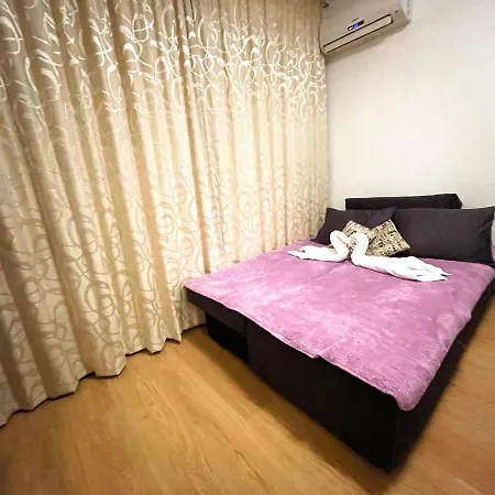 Апартаменти Sunny View Central