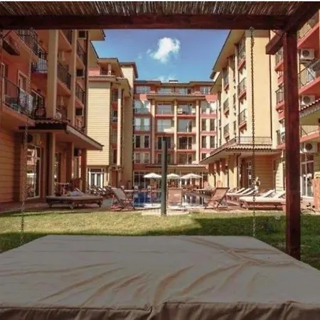 Апартаменти Sunny View Central *