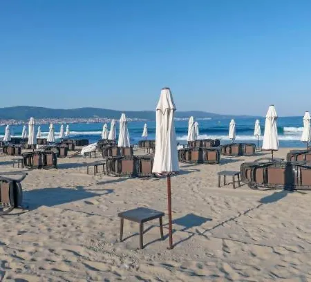 Апартаменти Sunny View Central